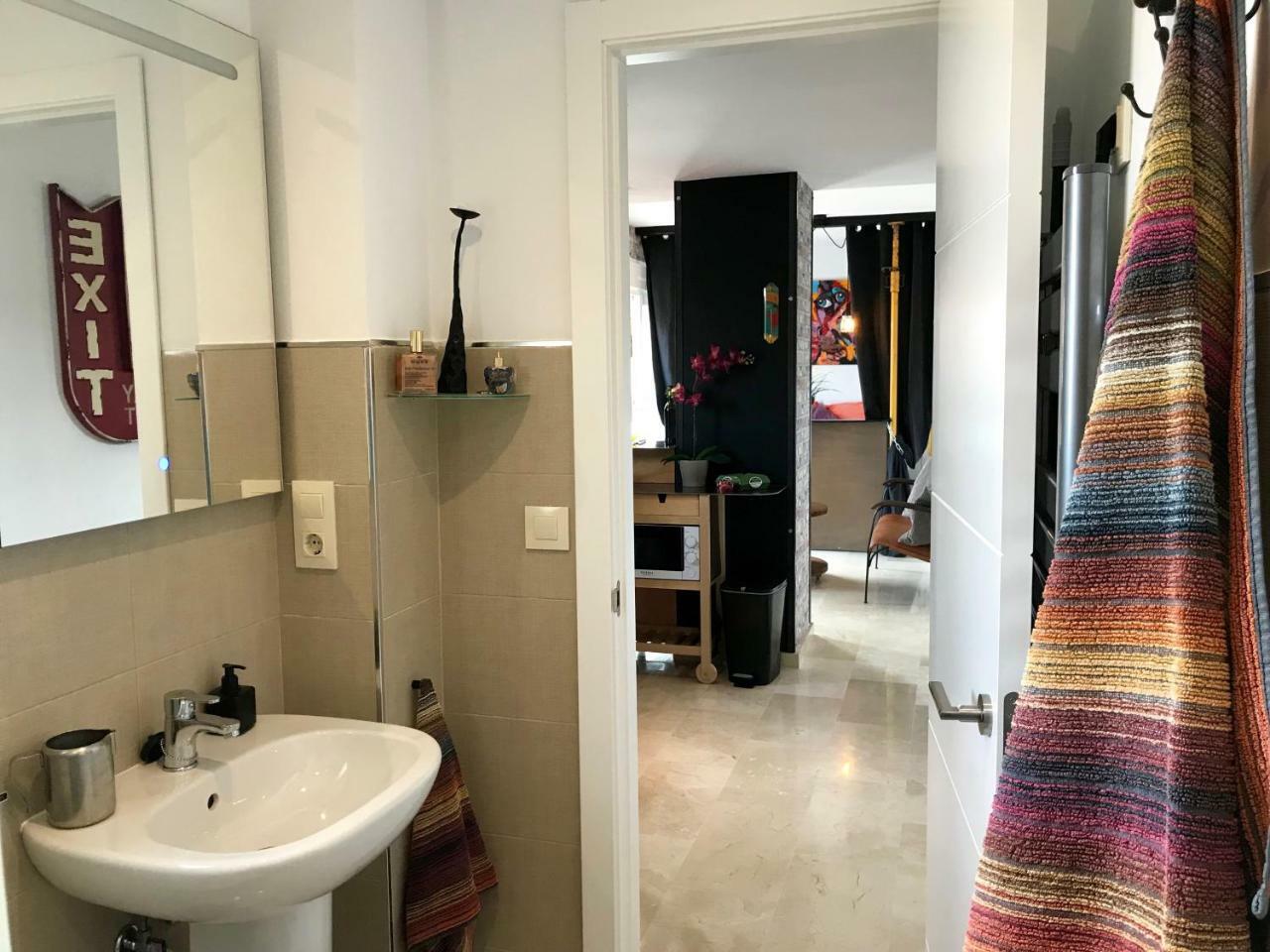Studio "Mosaico" With Parking, Air Conditioner, Pool, Fibre Optic 600Mb Included Tarifa Bagian luar foto